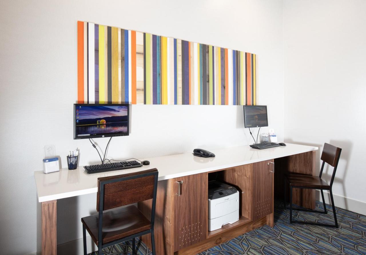 Holiday Inn Express Grande Prairie By Ihg Luaran gambar