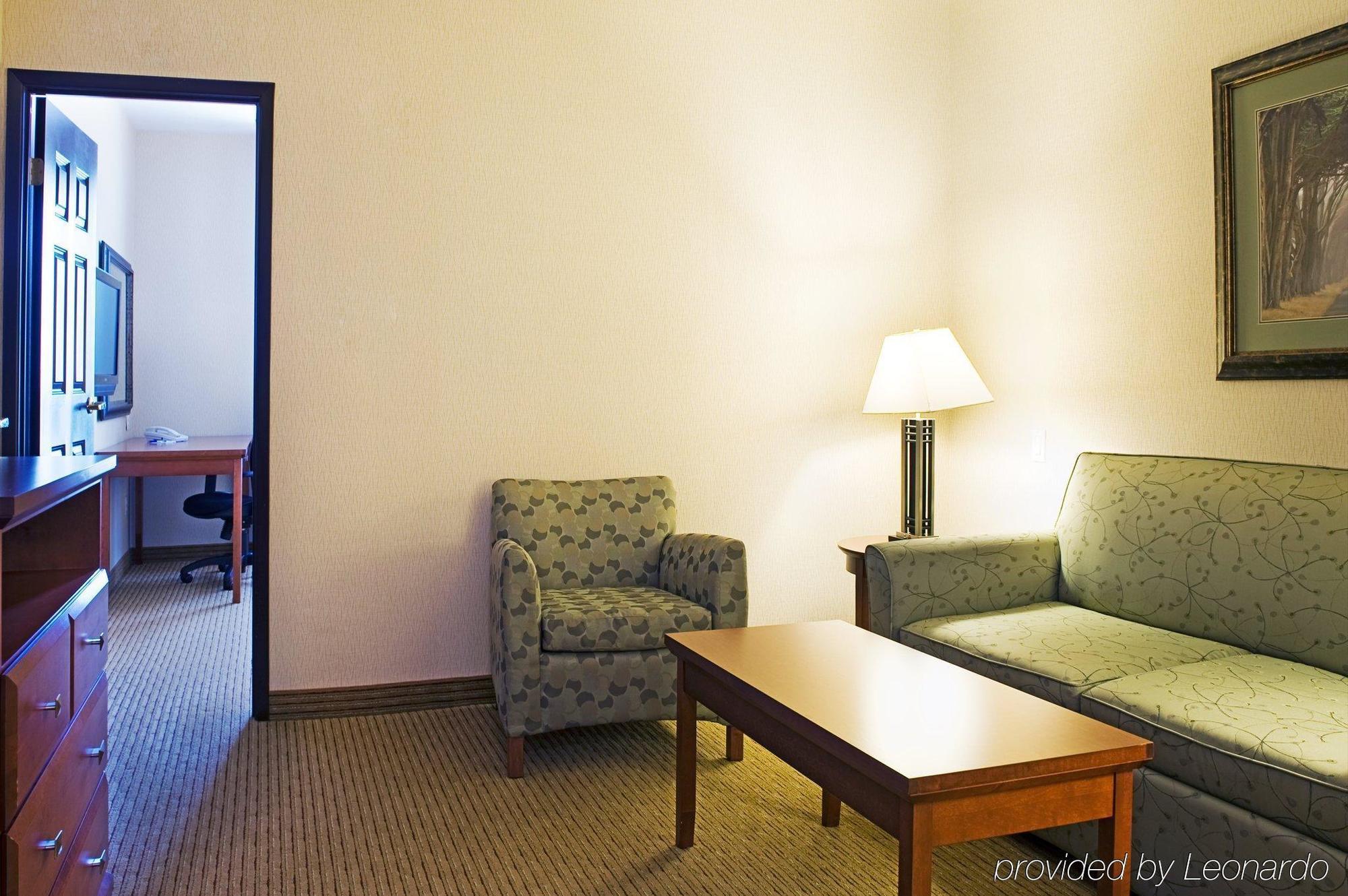 Holiday Inn Express Grande Prairie By Ihg Bilik gambar